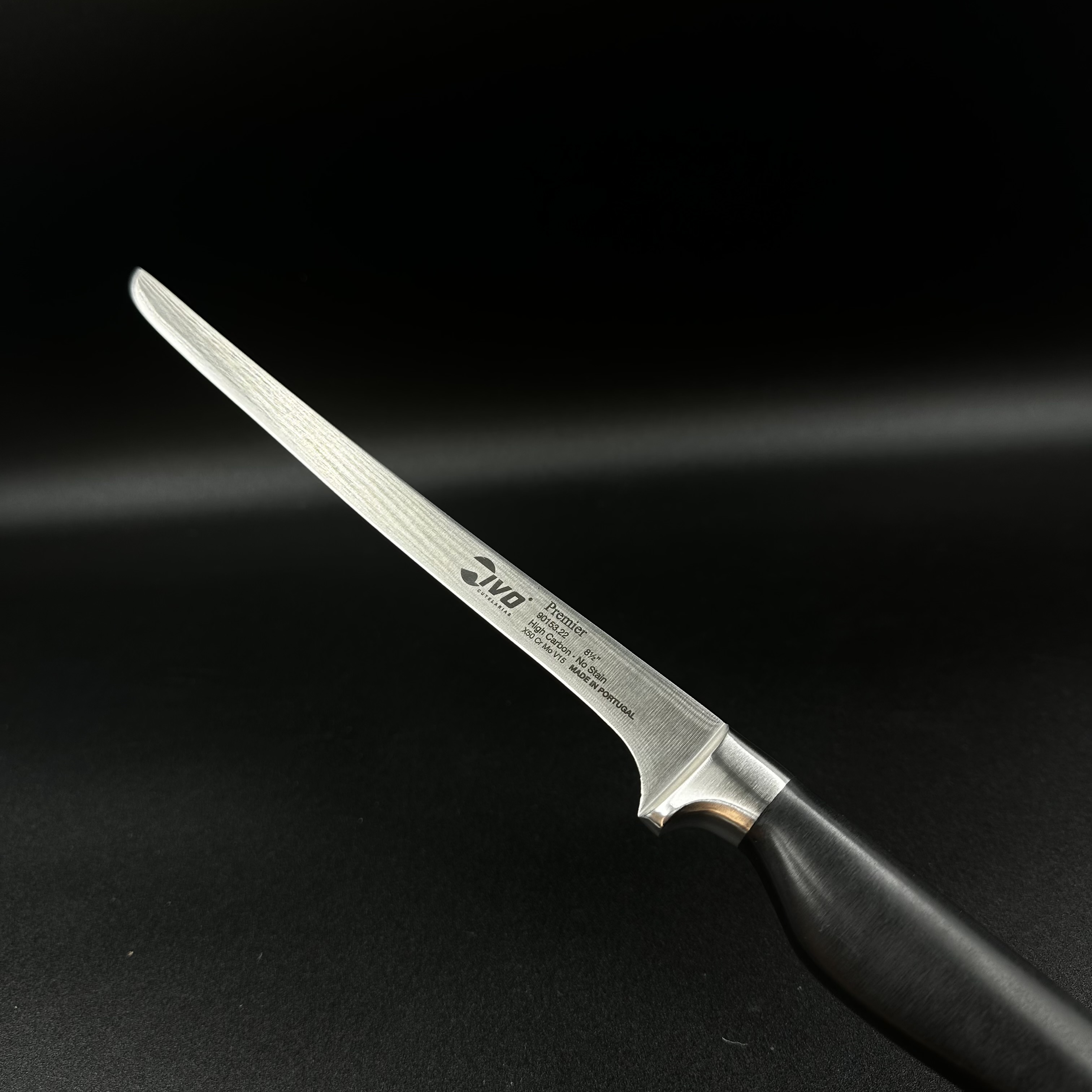 IVO Nárezový nôž na šunku IVO Premier 22 cm 90153.22