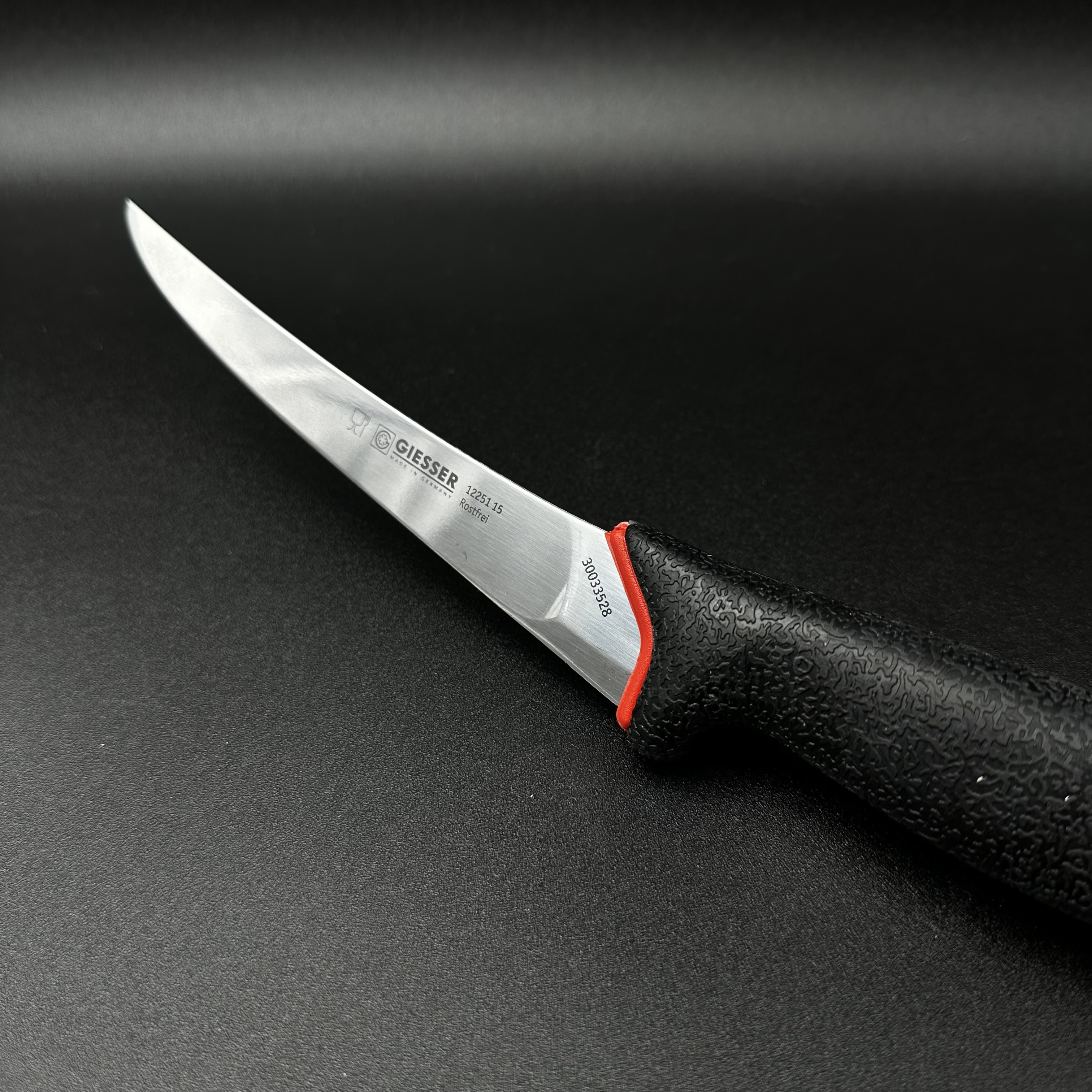 E-shop GIESSER MESSER Vykosťovací nôž Giesser Messer PrimeLine 15 cm - tvrdý G12251
